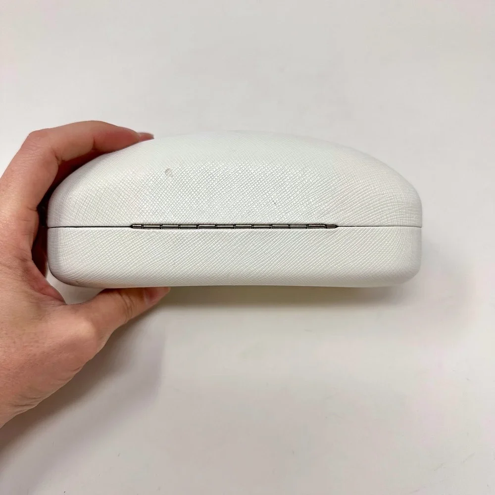 Michael Kors Saffiano Hard Clamshell Glasses‎ Case White